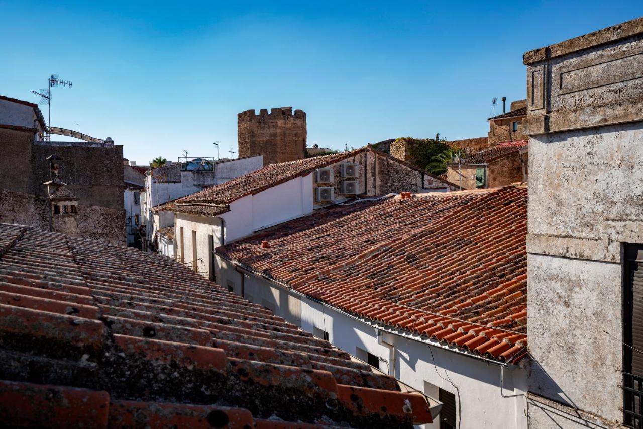 Apartamentos Caceres Historico Centro Ngoại thất bức ảnh